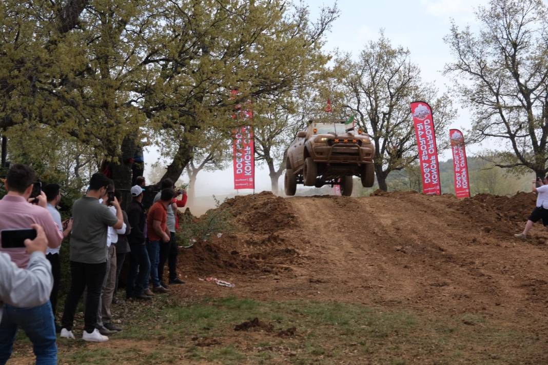 Konya’da doğa, kültür ve sanat buluştu, Türk Yıldızları uçtu 10